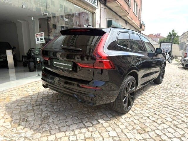 Volvo XC 60 2.0 T6 PHEV Black Edition AWD - 4
