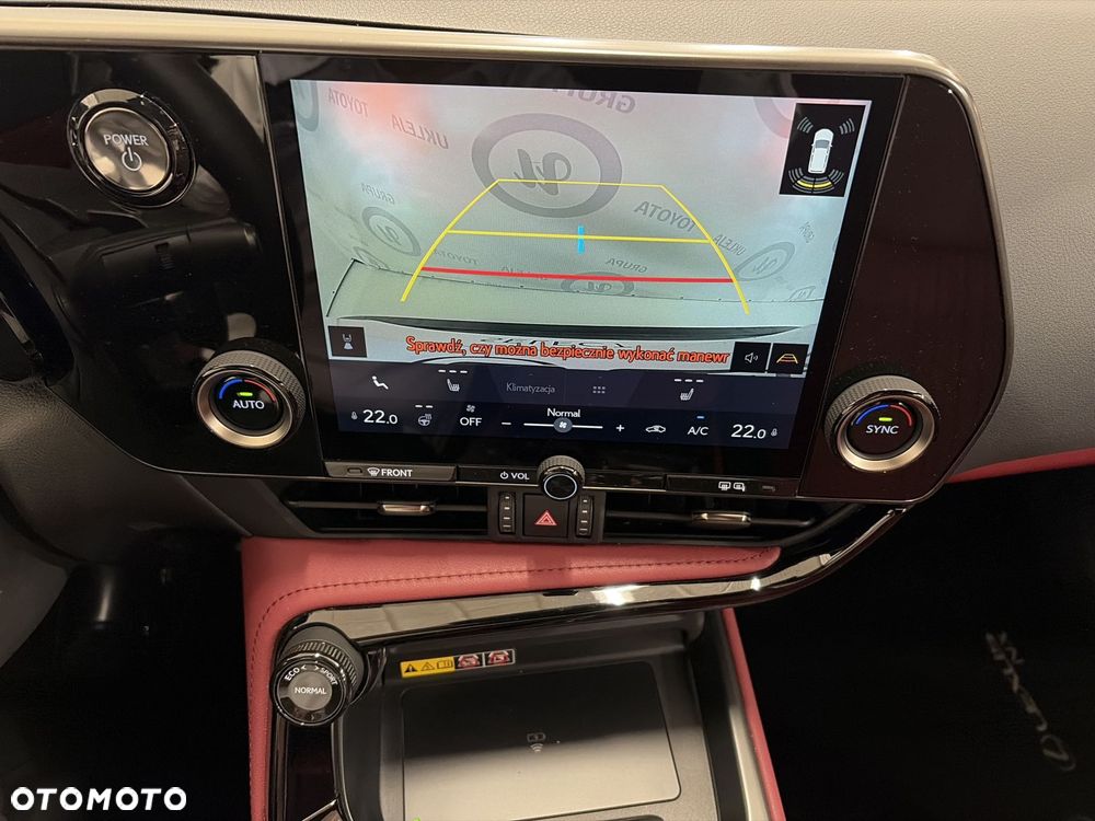 Lexus NX - 16