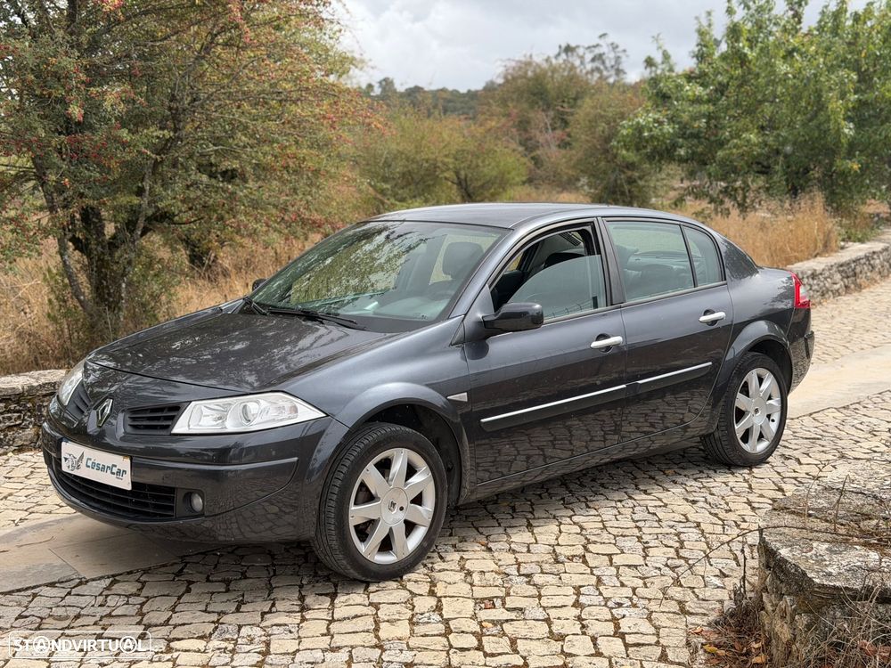 Renault Mégane 1.5 dCi Privilège Luxe - 11