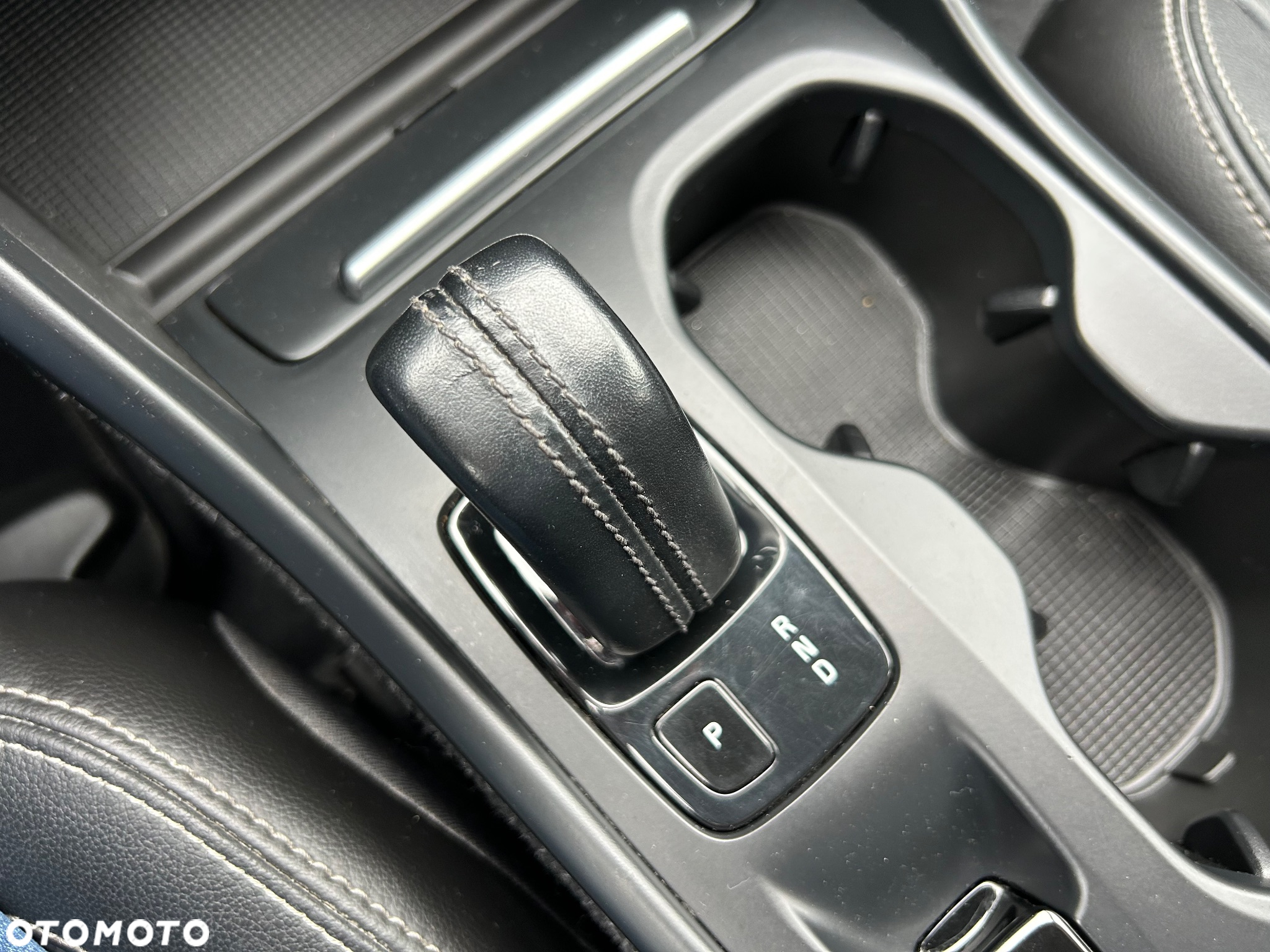 Volvo XC 40 T5 AWD Momentum Pro - 25
