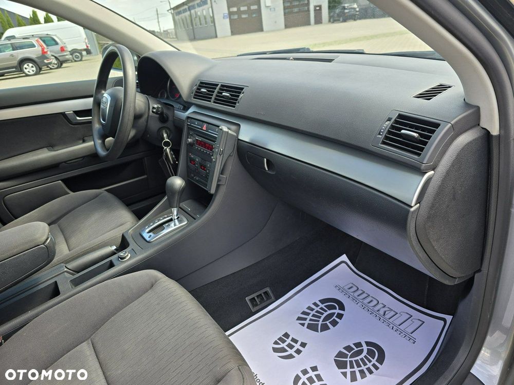 Audi A4 Avant - 24