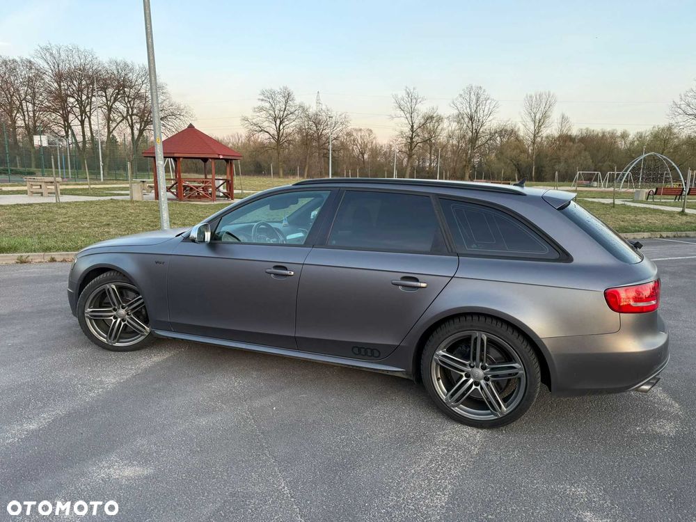 Audi S4 Avant - 4