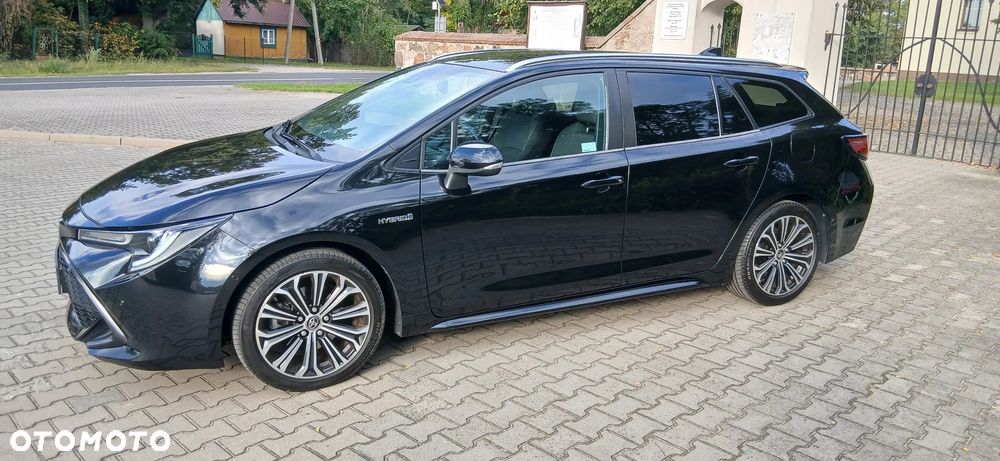 Toyota Corolla - 4