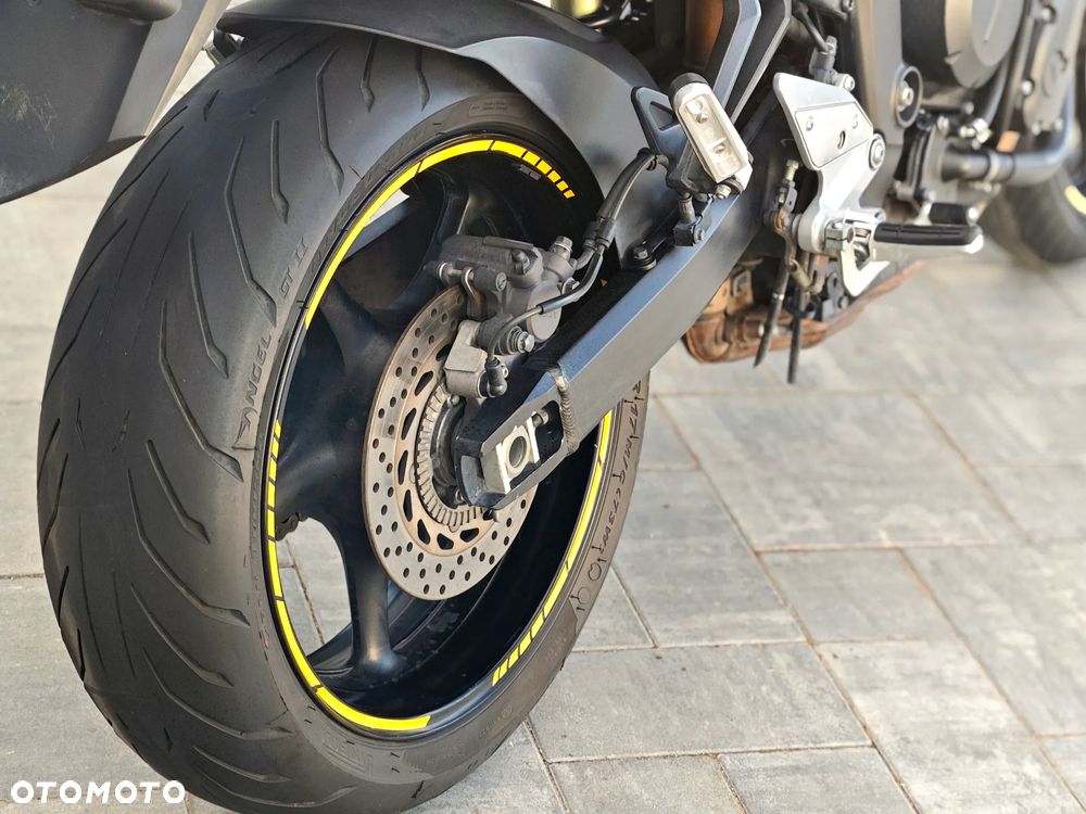 Yamaha FZ6 - 23