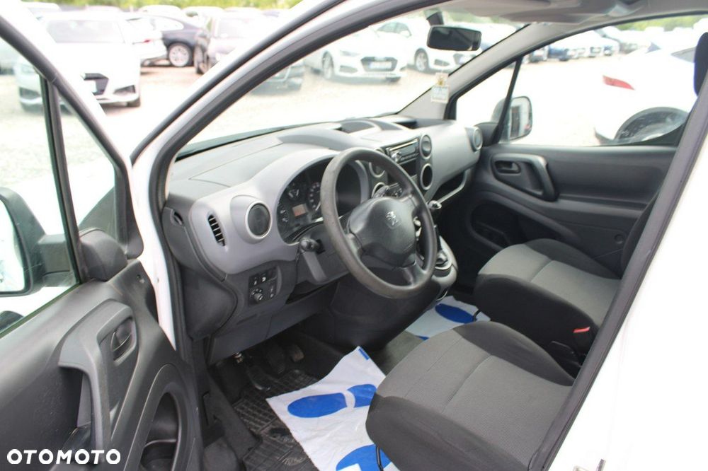 Peugeot Partner - 12