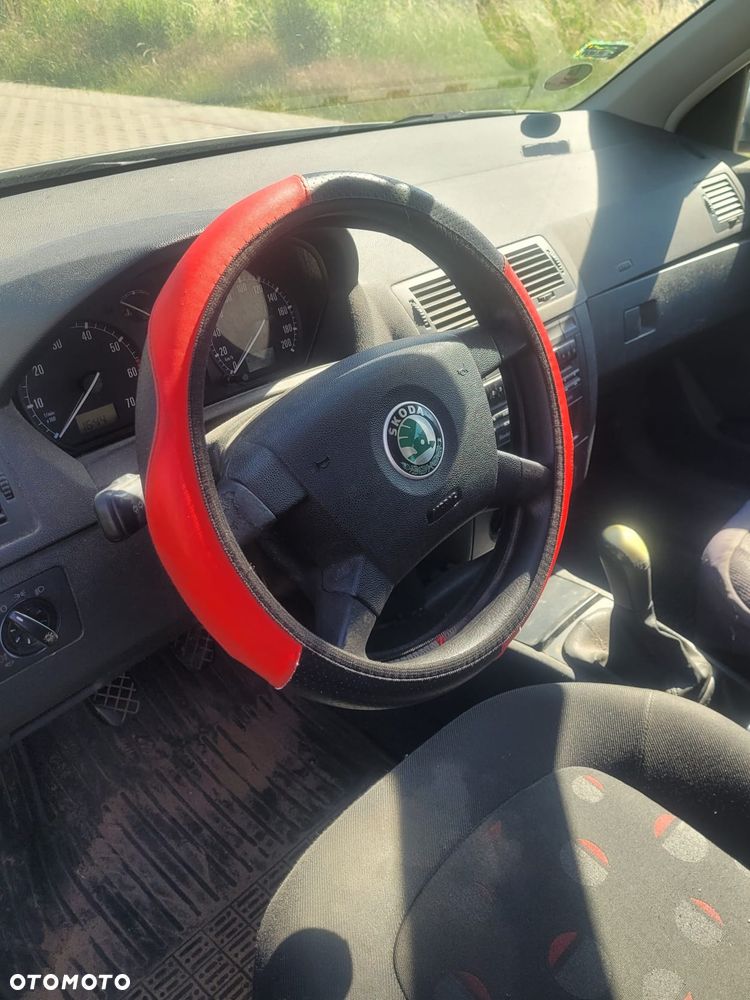 Skoda Fabia 1.4 16V Combi Classic - 1