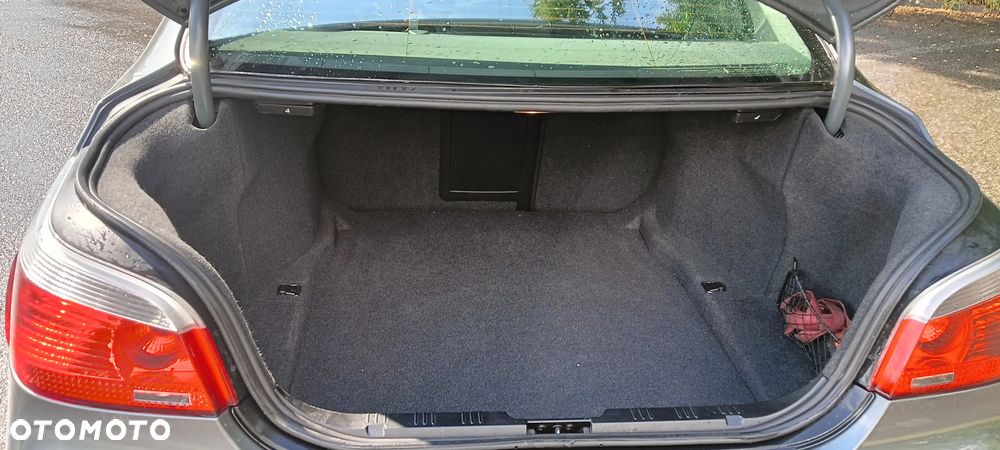 BMW Seria 5 - 12