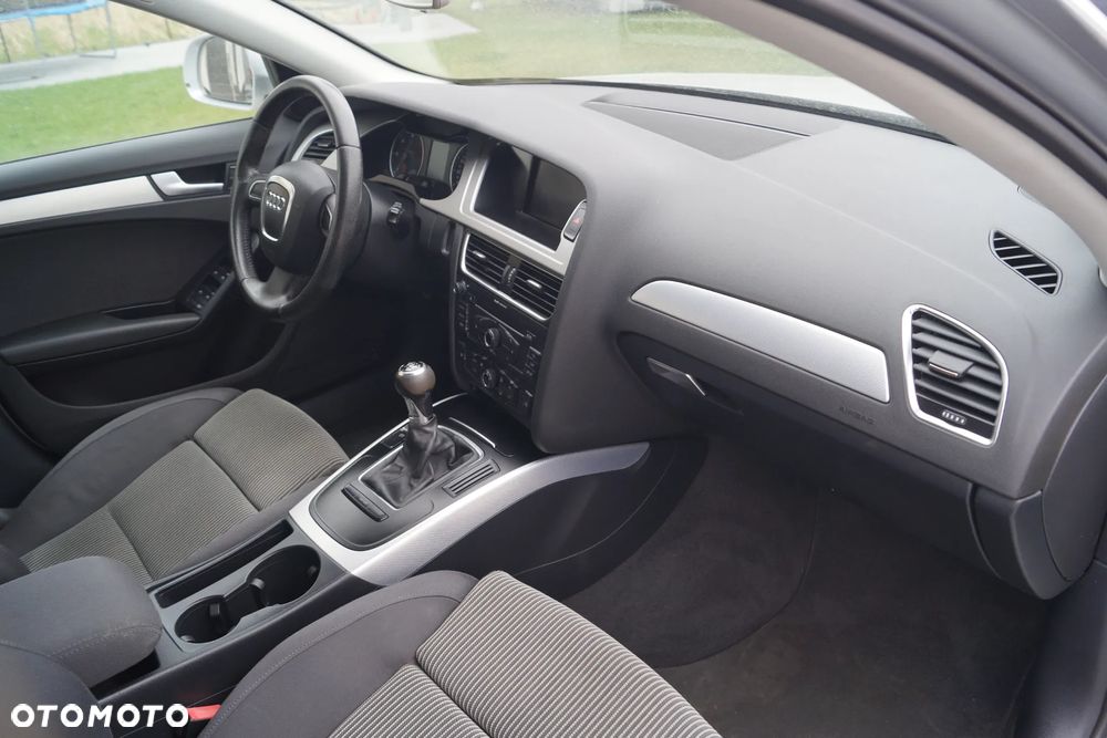 Audi A4 Avant 2.0 TDI DPF Ambition - 15