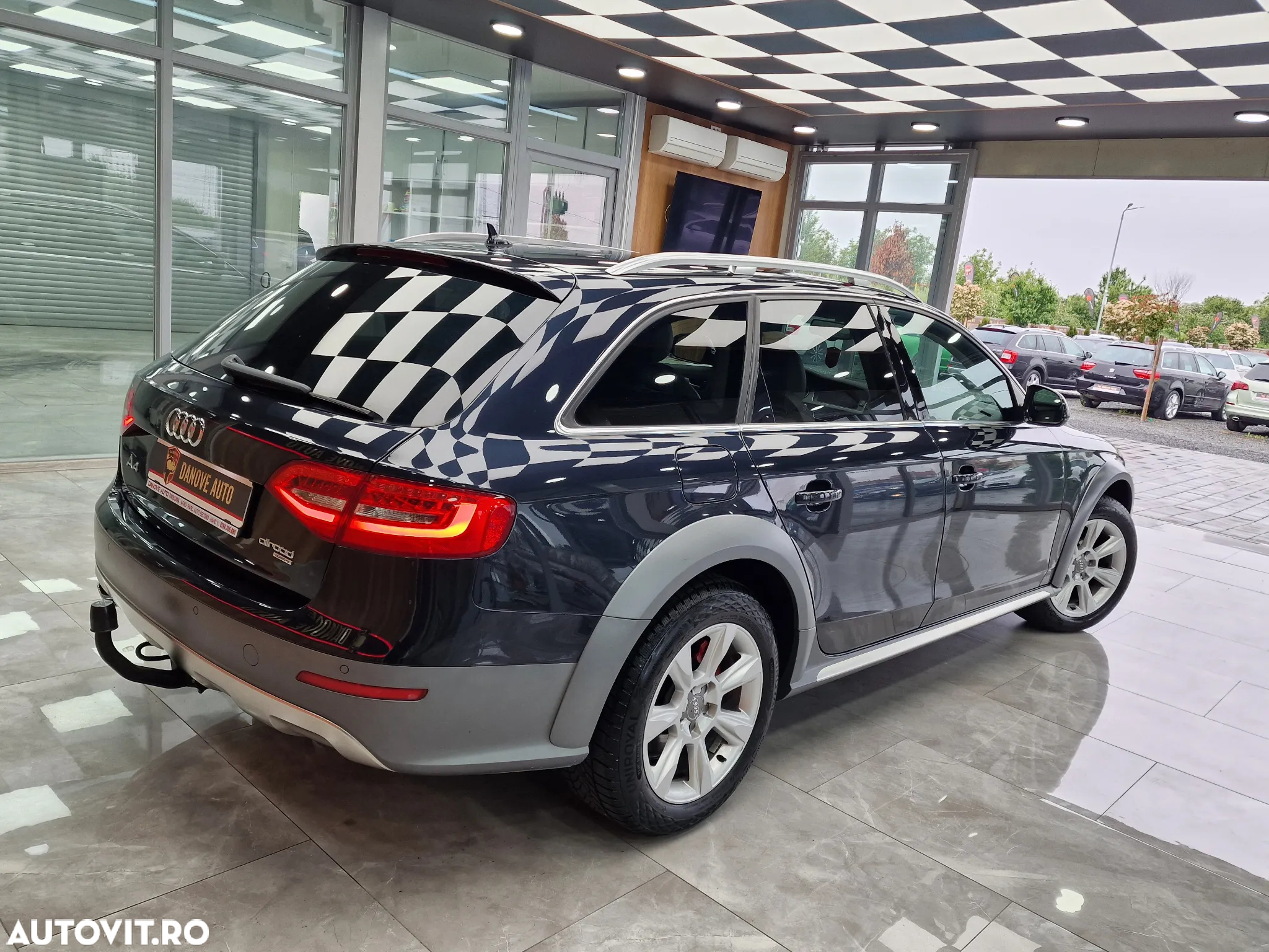Audi A4 Allroad 2.0 TDI Quattro Stronic - 5