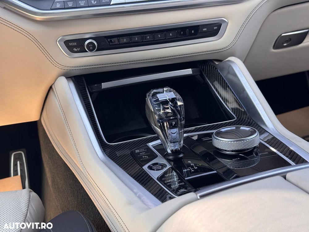 BMW X6 xDrive40i AT MHEV - 25