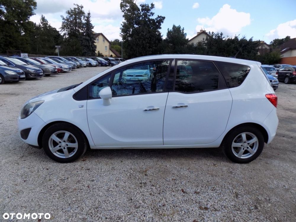 Opel Meriva - 15