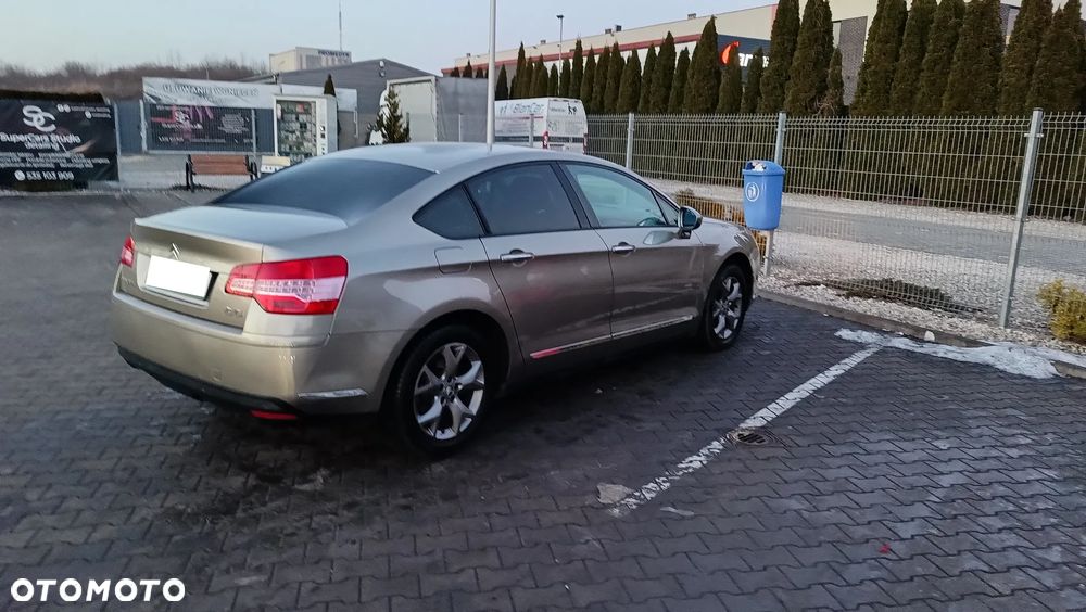 Citroën C5 HDi 135 FAP Confort - 14