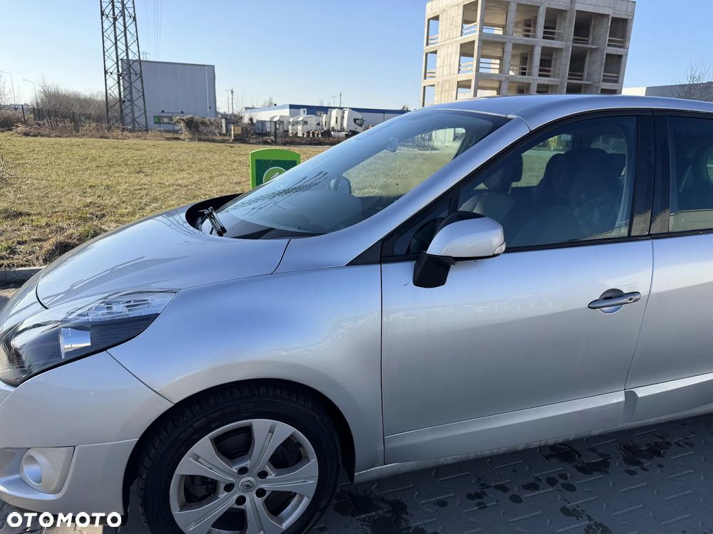 Renault Scenic - 9