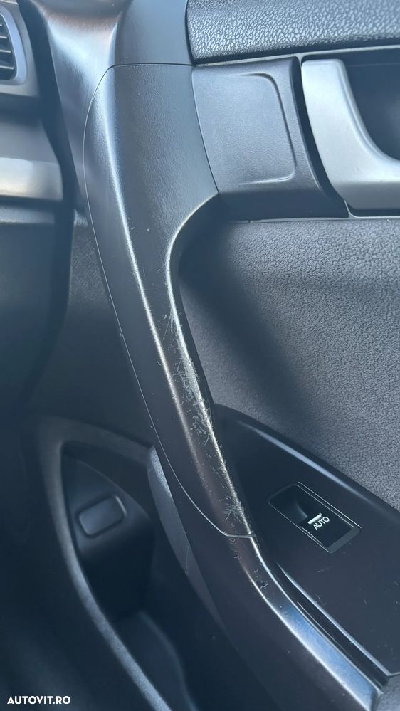 Honda Accord 2.0i Confort - 31