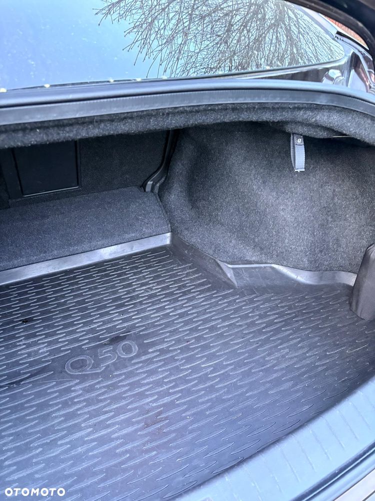 Infiniti Q50 2.0t Premium EU6 - 10