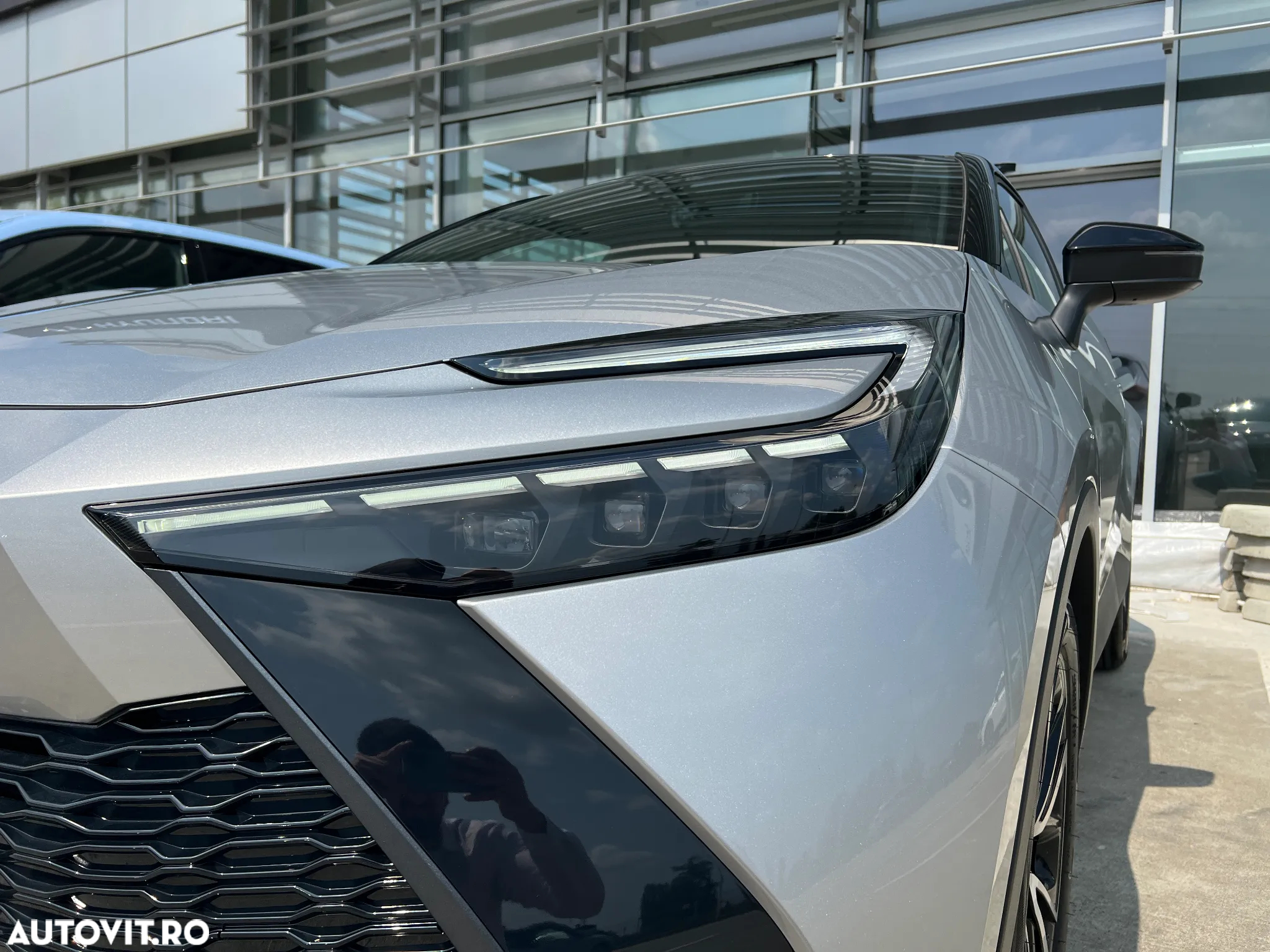 Toyota C-HR 1.8 HEV 140 CP 4x2 CVT Exclusive - 37