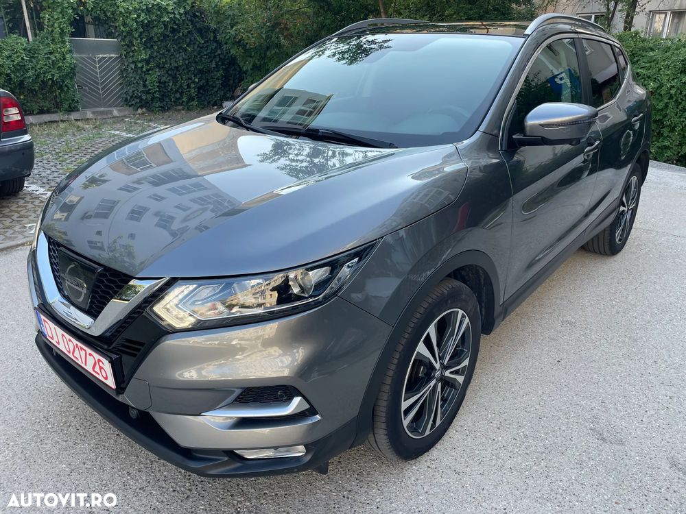 Nissan Qashqai 1.6 DCI Xtronic TEKNA+ - 1