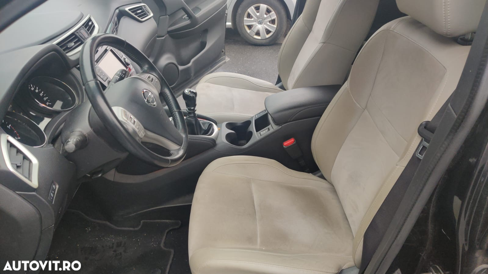Nissan Qashqai 1.6 DCI ALL-MODE 4x4i TEKNA+ - 5