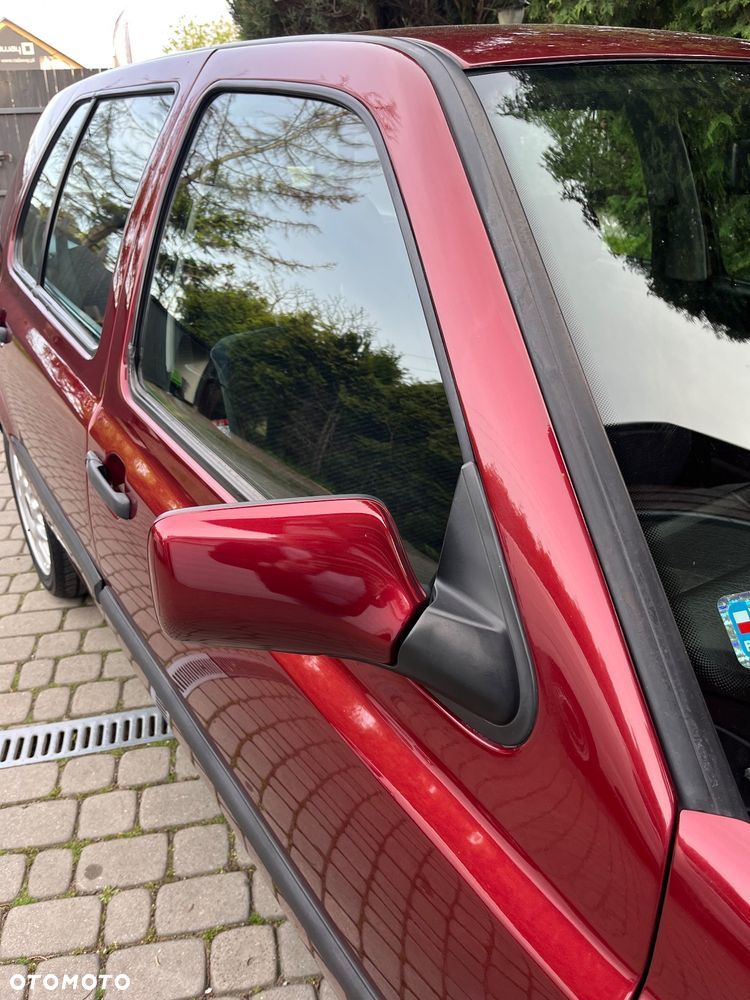 Volkswagen Golf 1.8 GL Syncro - 12
