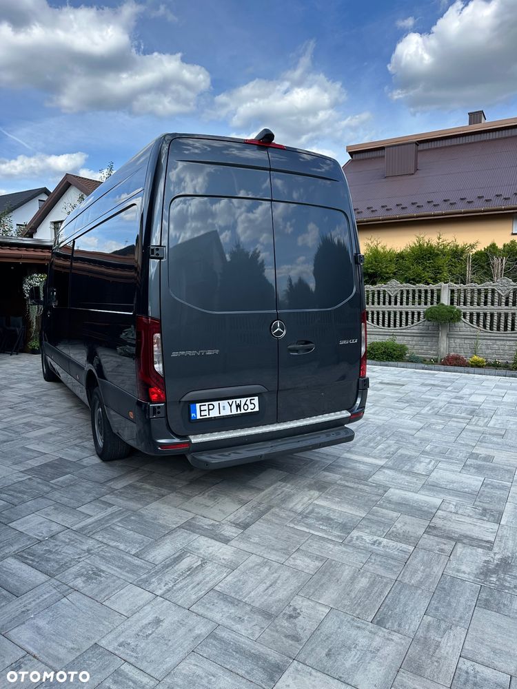 Mercedes-Benz Sprinter - 5