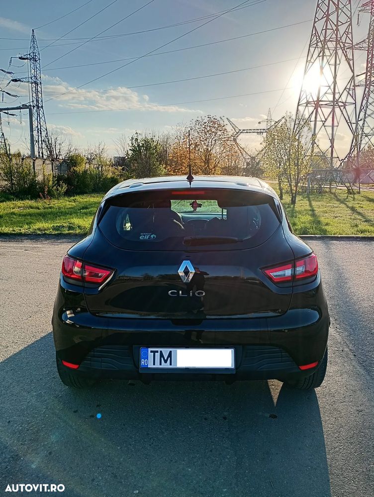Renault Clio 1.2 16V Expression - 5