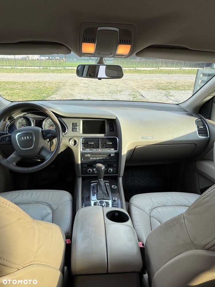 Audi Q7 3.0 TDI Quattro Tiptronic - 9