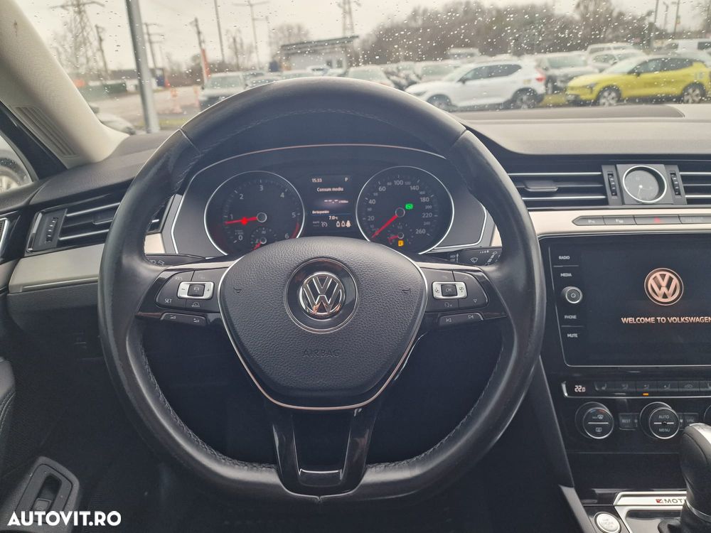 Volkswagen Passat 2.0 TDI DSG 4Motion Highline - 14