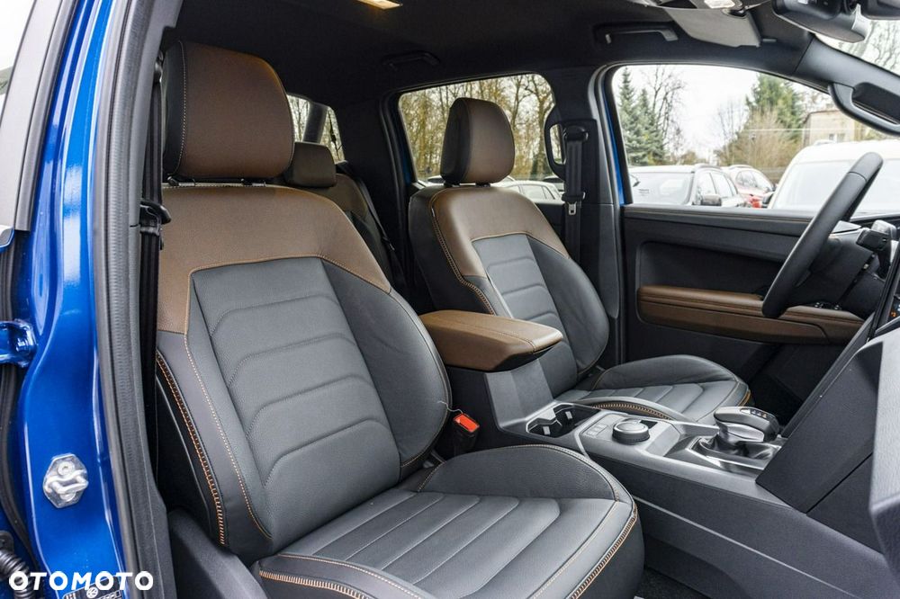 Volkswagen Amarok - 23
