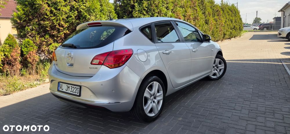 Opel Astra 1.6 CDTI Sport - 15