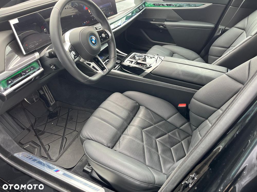 BMW Seria 7 750e PHEV xDrive M Sport sport - 19