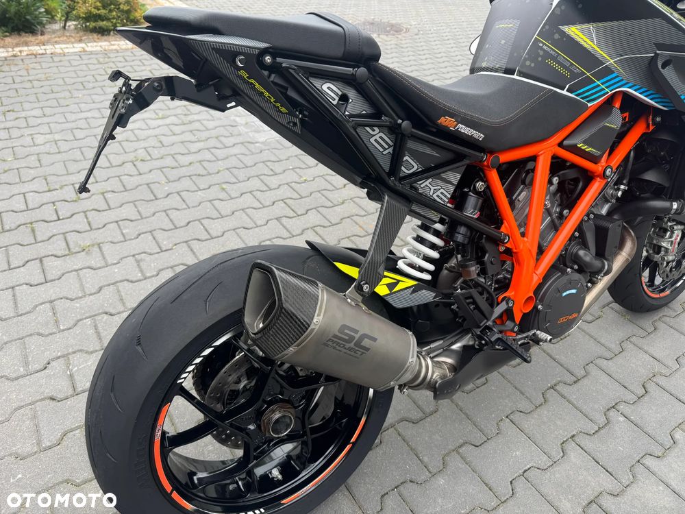 KTM Super Duke - 29