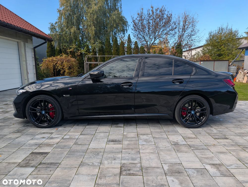 BMW Seria 3 2023 photo 5