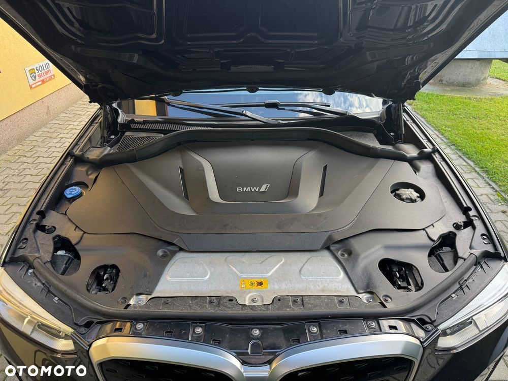 BMW iX3 80kWh Impressive - 21
