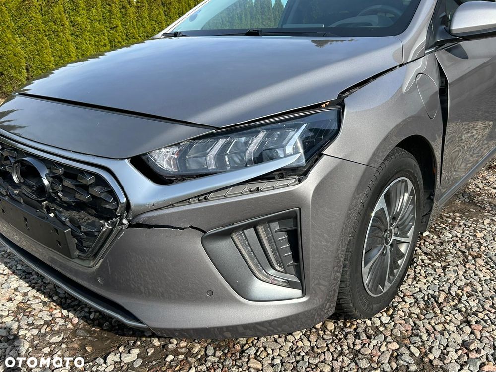 Hyundai IONIQ 1.6 GDI Premium - 30