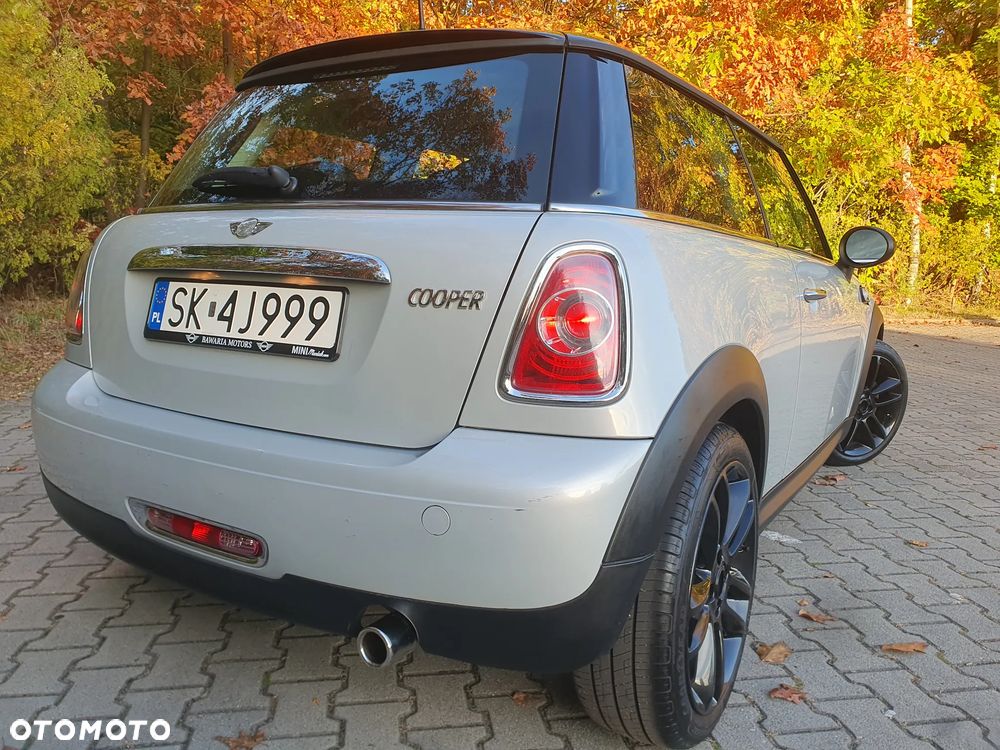 MINI Cooper Standard - 17