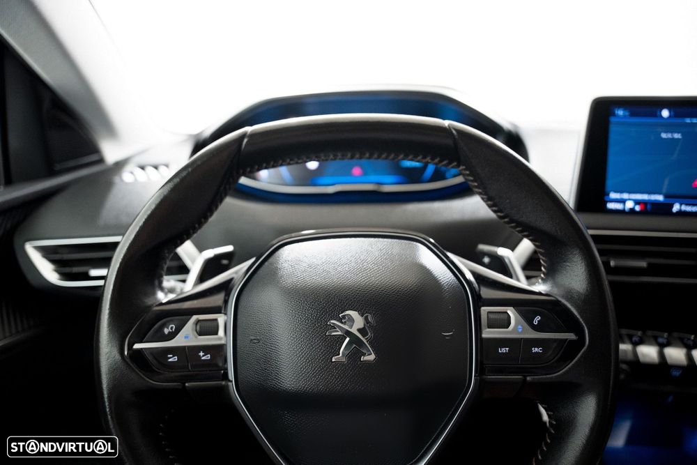 Peugeot 5008 1.2 PureTech Allure EAT8 - 9