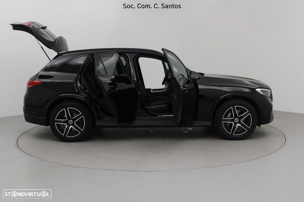 Mercedes-Benz GLC 300 e 4Matic 9G-TRONIC Edition AMG Line - 12
