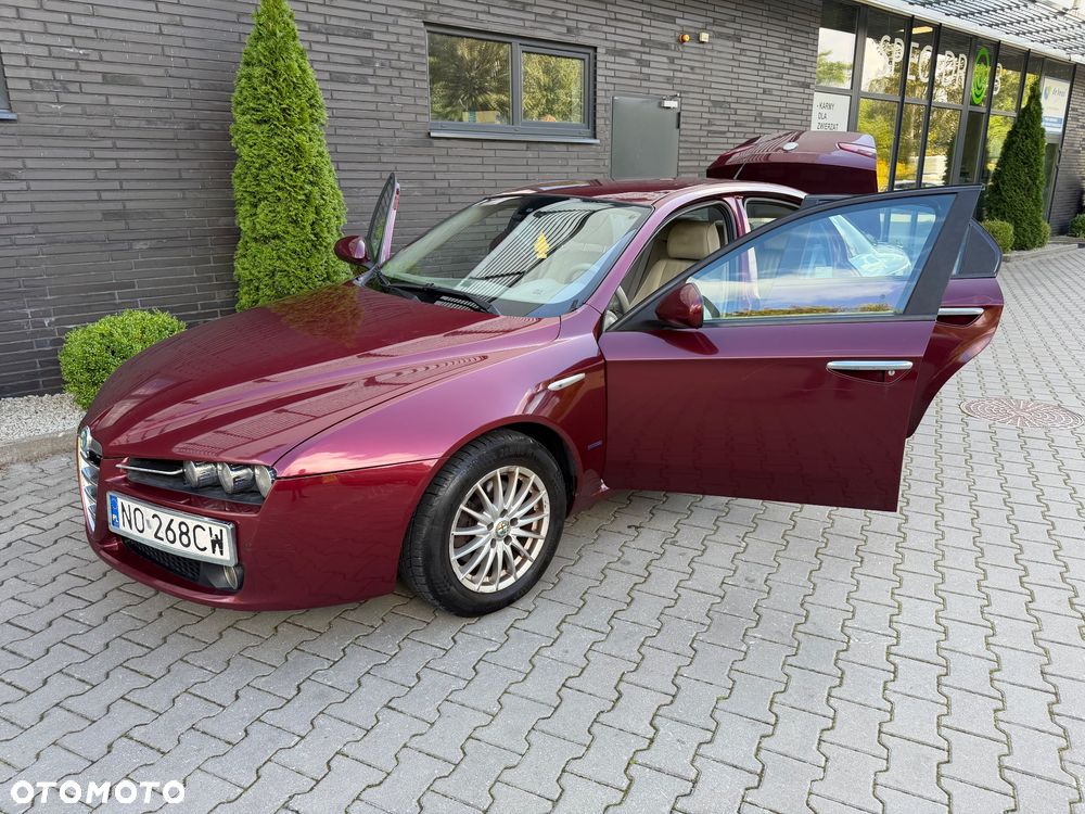 Alfa Romeo 159 2.2JTS Distinctive - 8