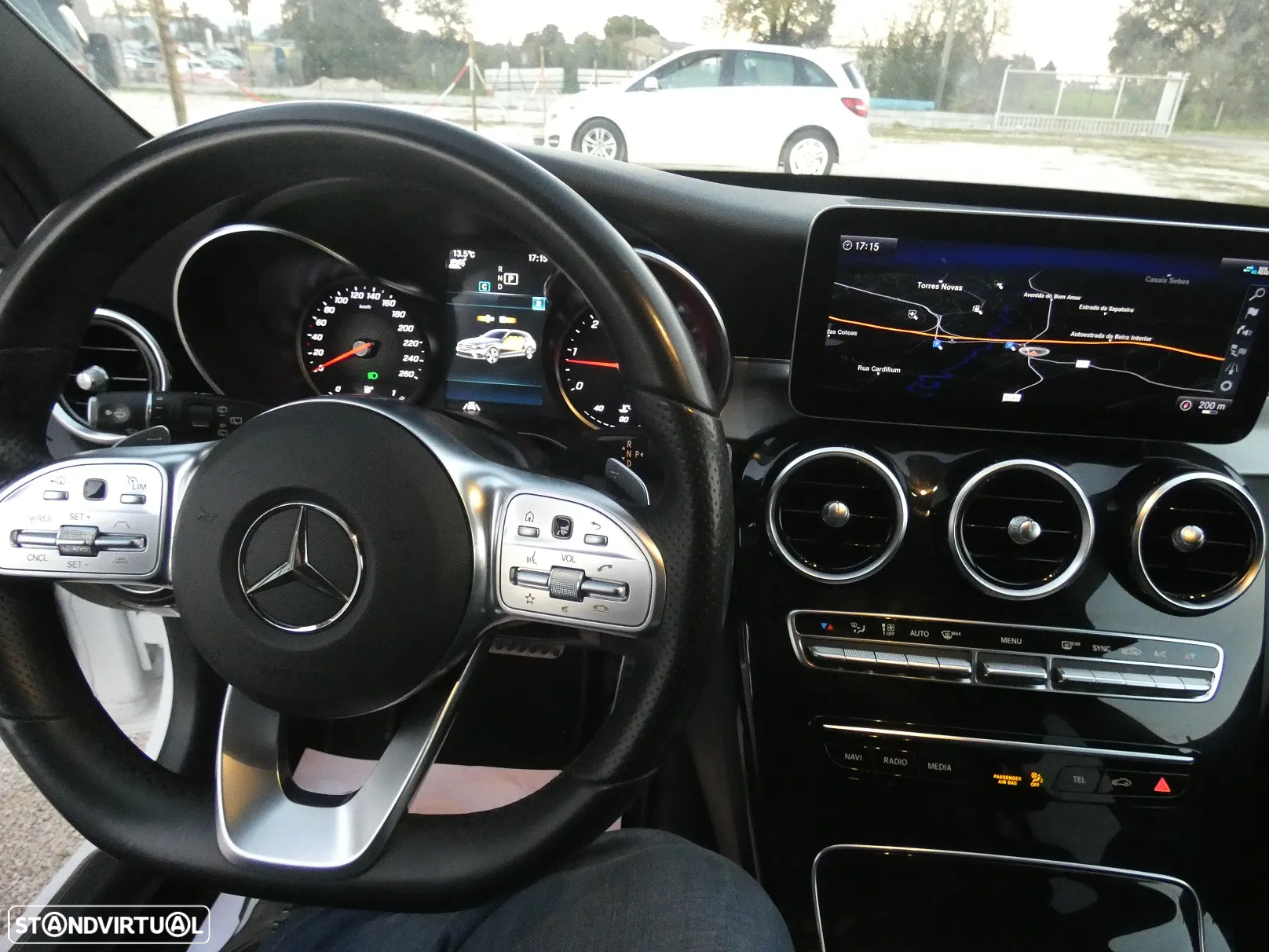 Mercedes-Benz C 220 d AMG Line - 29