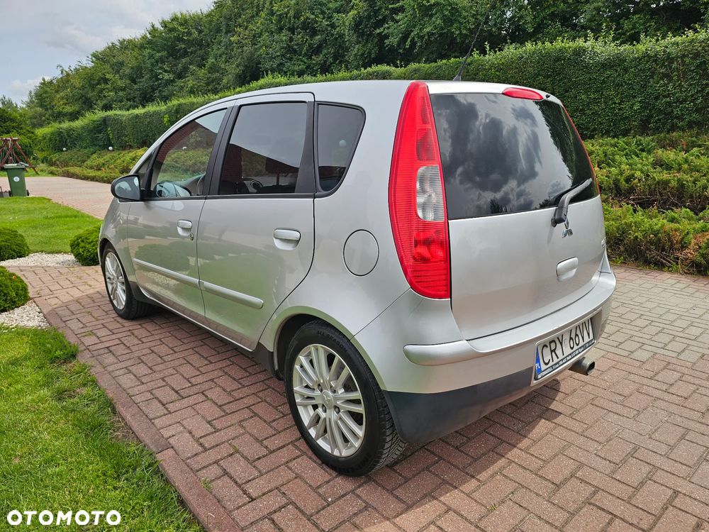 Mitsubishi Colt 1.1 Invite - 5