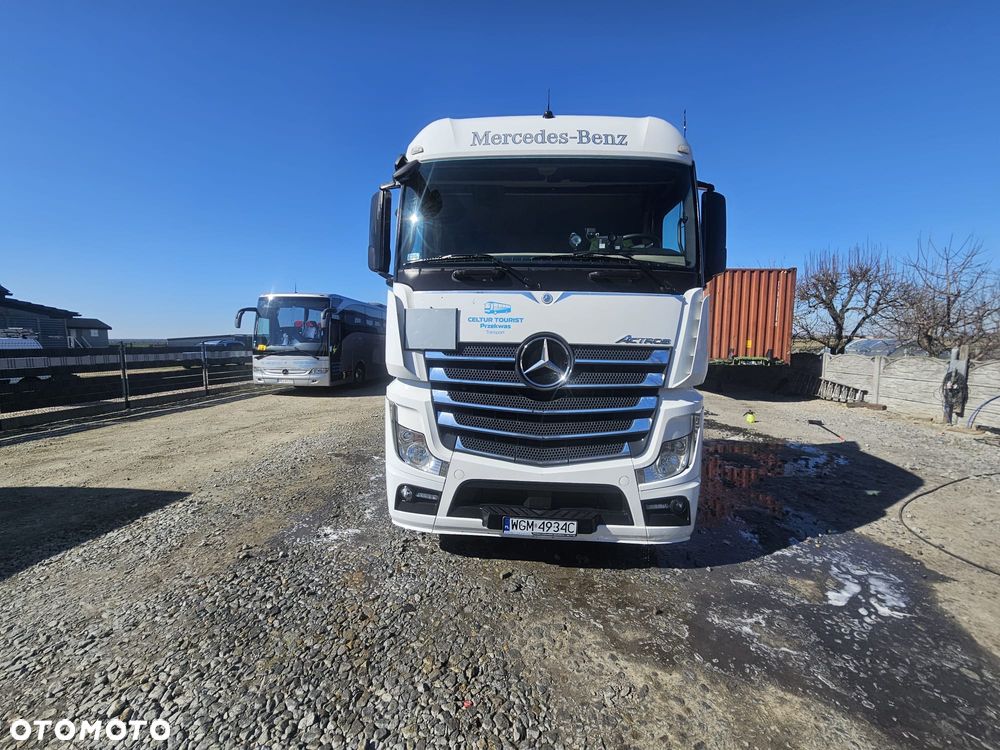 Mercedes-Benz Actros mp4 - 2