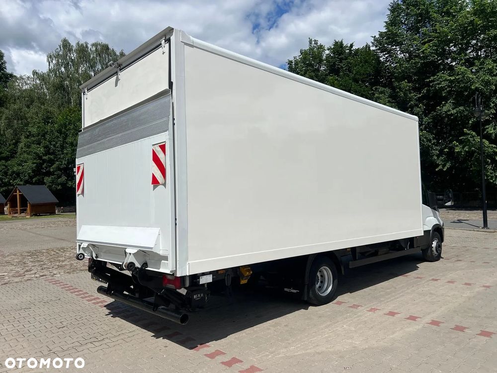 Iveco Daily 70C17 / Kontener / Winda / - 2