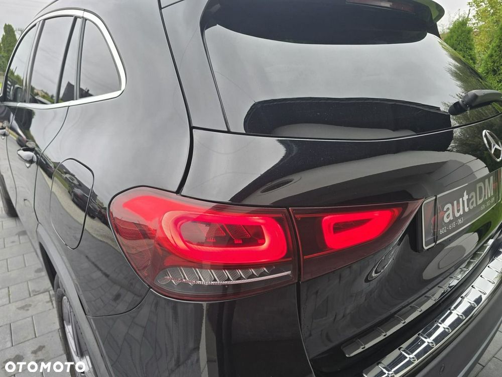 Mercedes-Benz GLA - 10