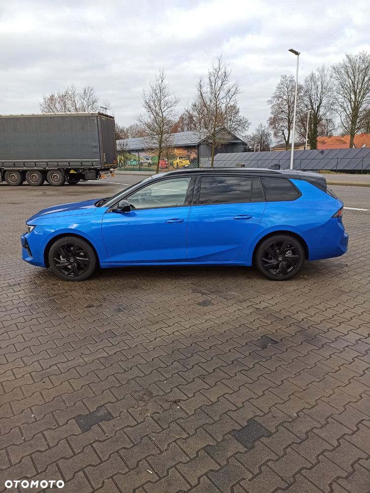 Opel Astra 1.2 Turbo GS Line - 4