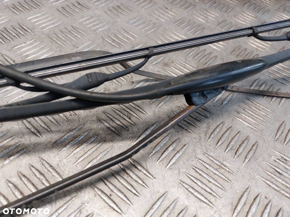 RAMIĘ WYCIERACZKI LEWY + PRAWY PRZÓD RENAULT PREMIUM 420 I 56671677 - 12
