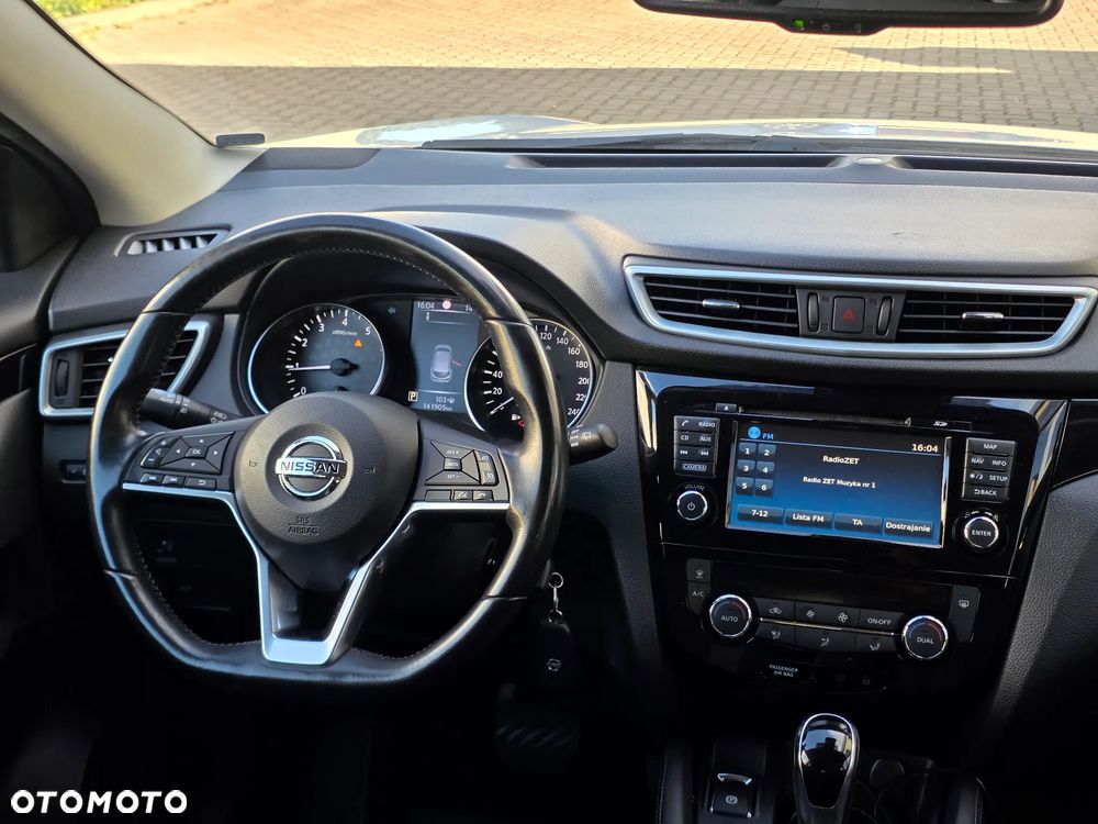 Nissan Qashqai 1.2 DIG-T N-Tec Xtronic EU6 - 24
