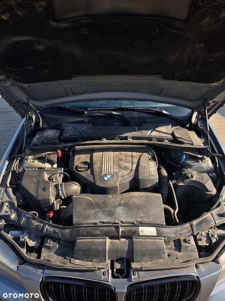 BMW Seria 3 316d - 13
