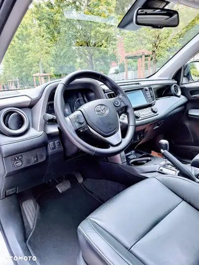 Toyota RAV4 2.0 Premium EU6 - 3