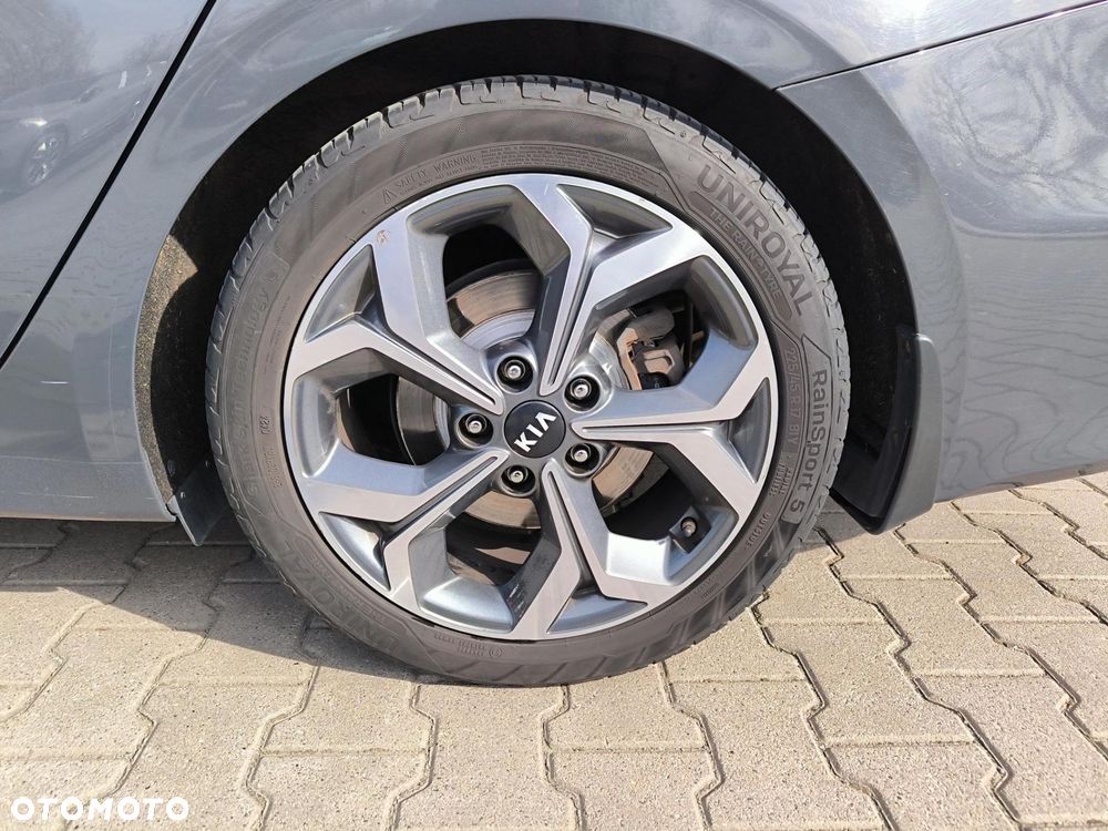 Kia Ceed - 18