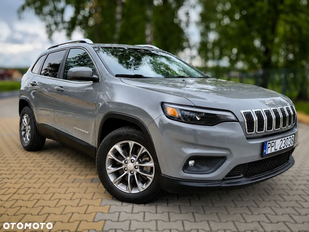 Jeep Cherokee - 2